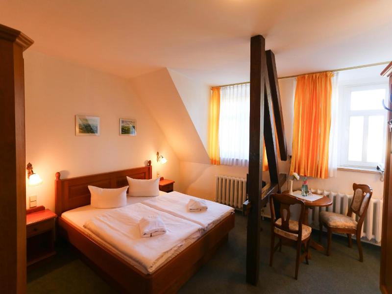 Parkhotel-Forsthaus  Dresden image