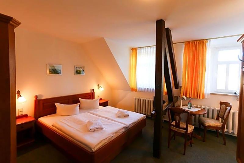 Parkhotel-Forsthaus  Dresden image