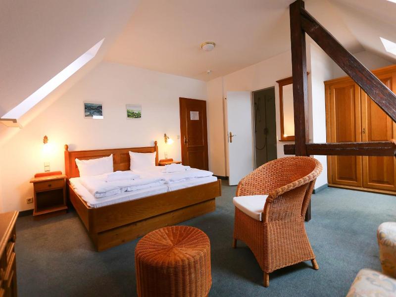 Parkhotel-Forsthaus  Dresden image