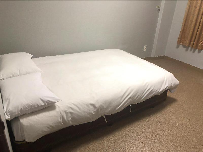 New Manhattan Hotel image