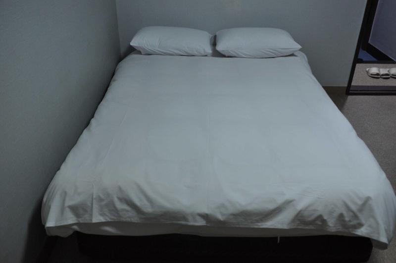 New Manhattan Hotel image