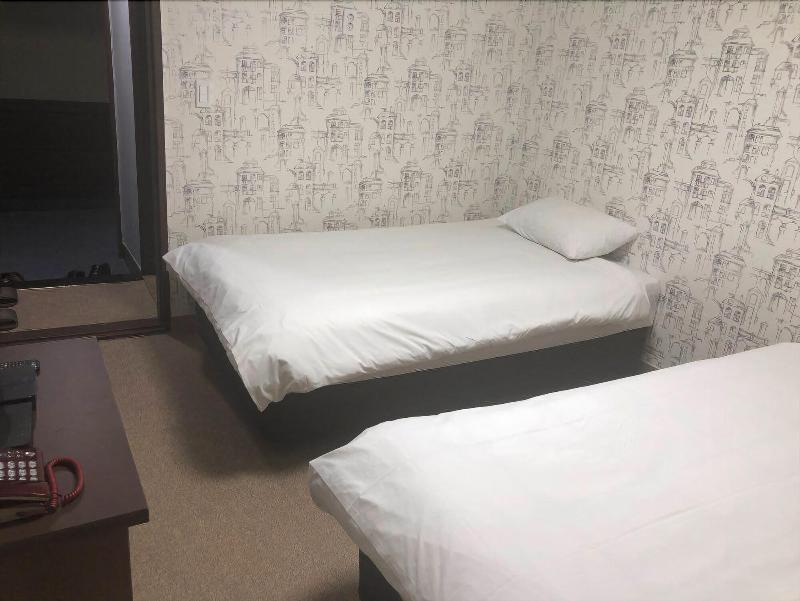 New Manhattan Hotel image