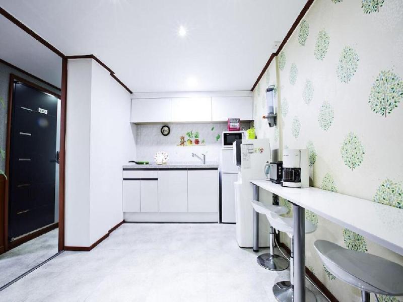 Jc Inn Dongdaemun Hostel image