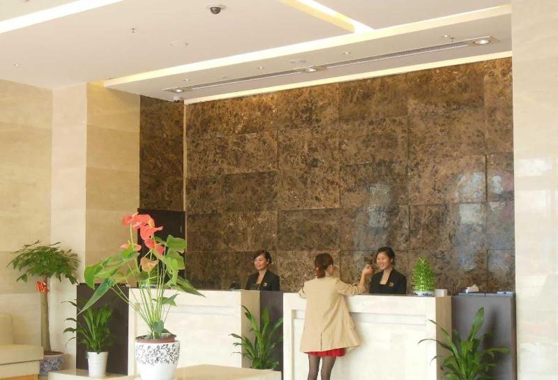 Jinjiang Metropolo Hotel Nangchang Honggutan Wanda