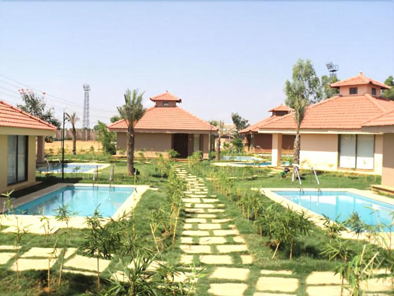 Golden Amoon Resort