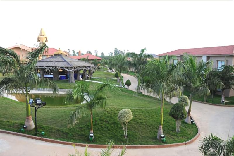 Golden Amoon Resort