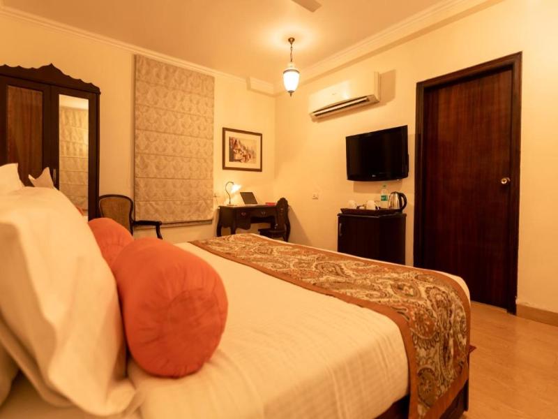 Suryauday Haveli An Amritara Resort image