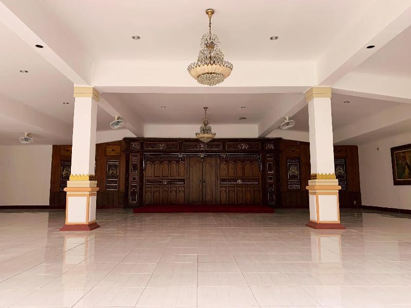 Hotel Ririn image
