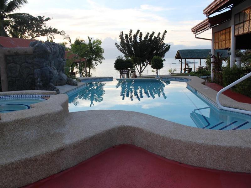 Bonita Oasis Beach Resort image