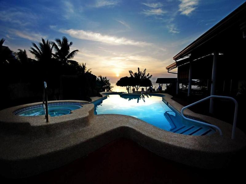 Bonita Oasis Beach Resort image
