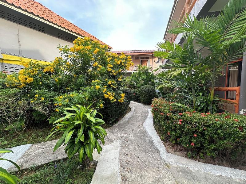 Lanta Garden Home image