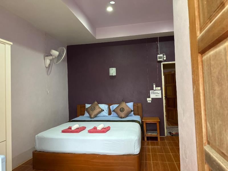 Lanta Garden Home image
