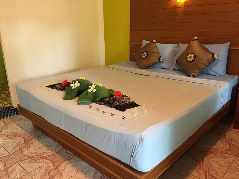 Lanta Garden Home image
