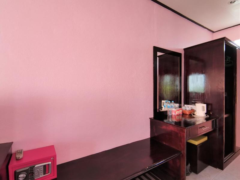 Lanta Garden Home image