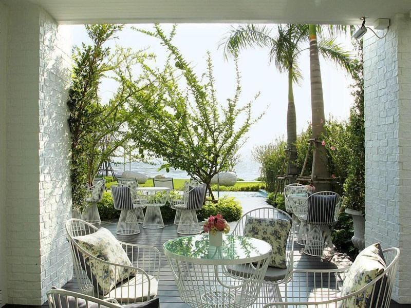 Verano Beach Villa image