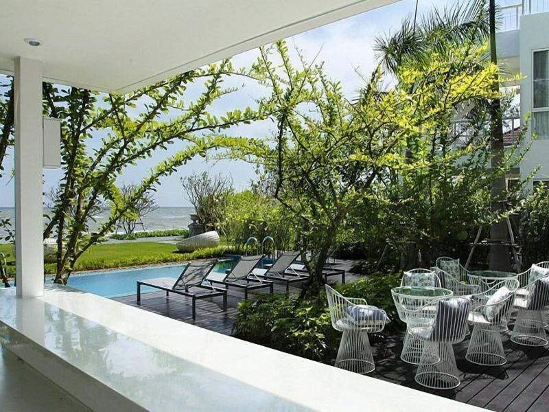 Verano Beach Villa image