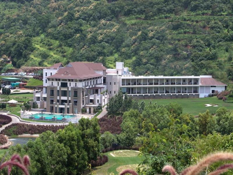 Oxford Golf Resort image