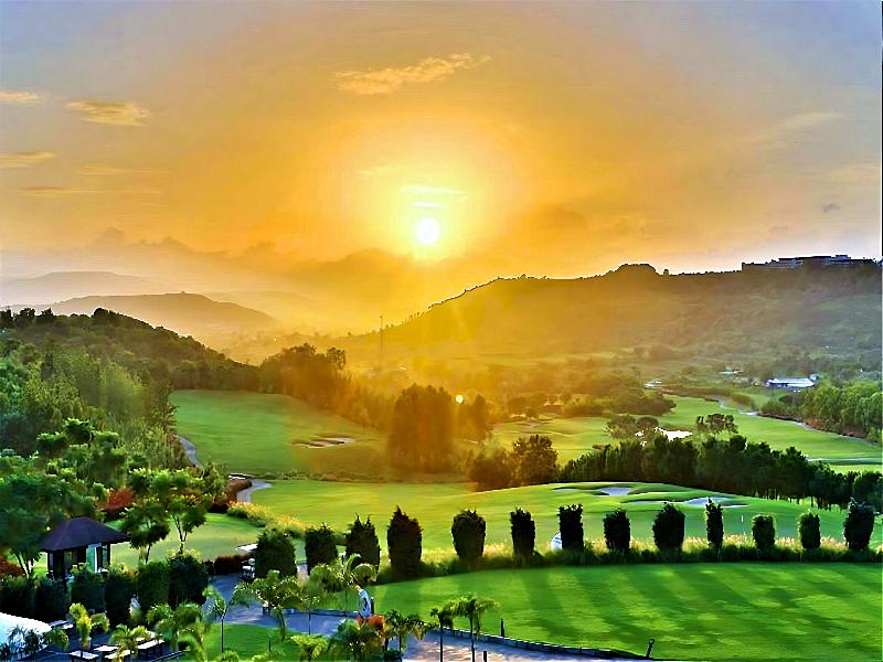 Oxford Golf Resort image