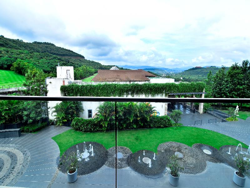 Oxford Golf Resort image