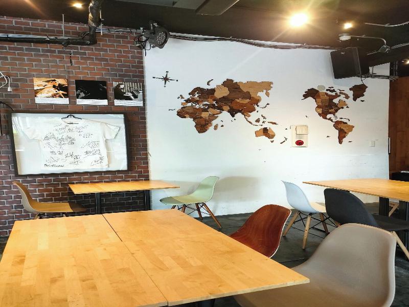 Tokyo Guest House Ouji Music Lounge image