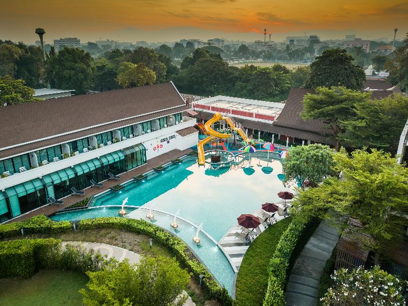 Bangsaen Heritage Hotel image