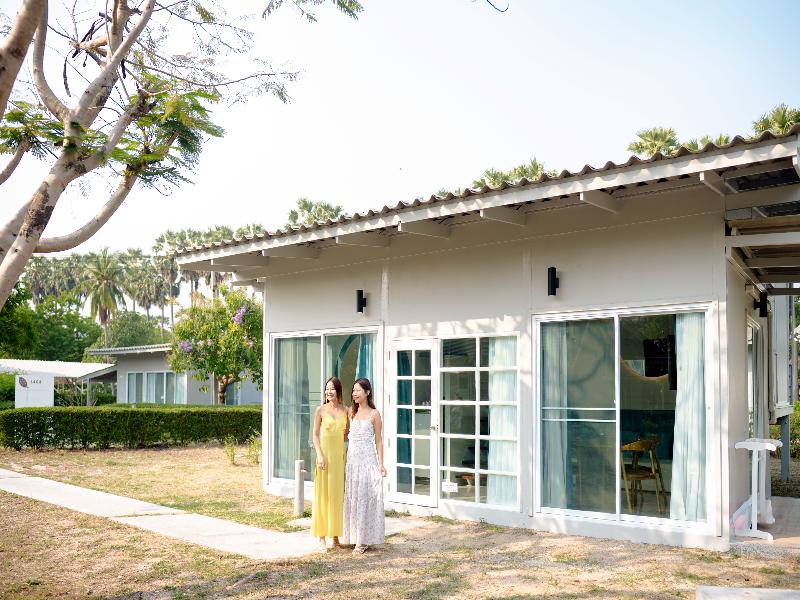 Bangsaen Heritage Hotel image