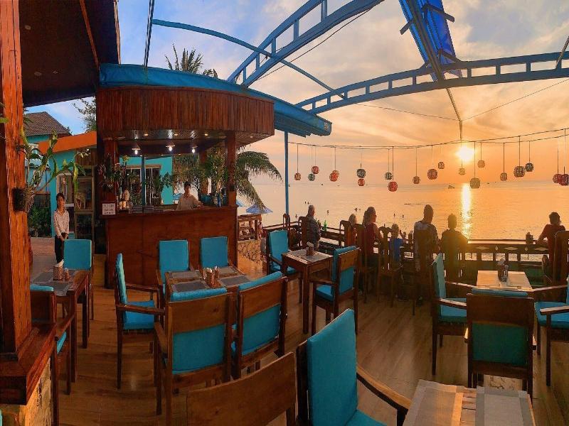 Orange Resort