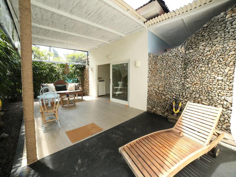 The Chillhouse Bali Surf And Yoga Retreats image