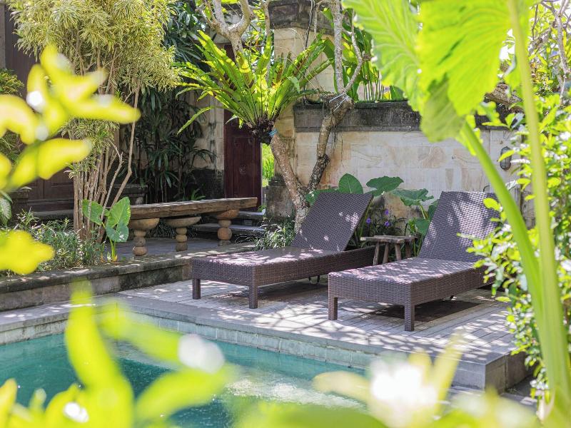 Puri Canggu Villas And Rooms image