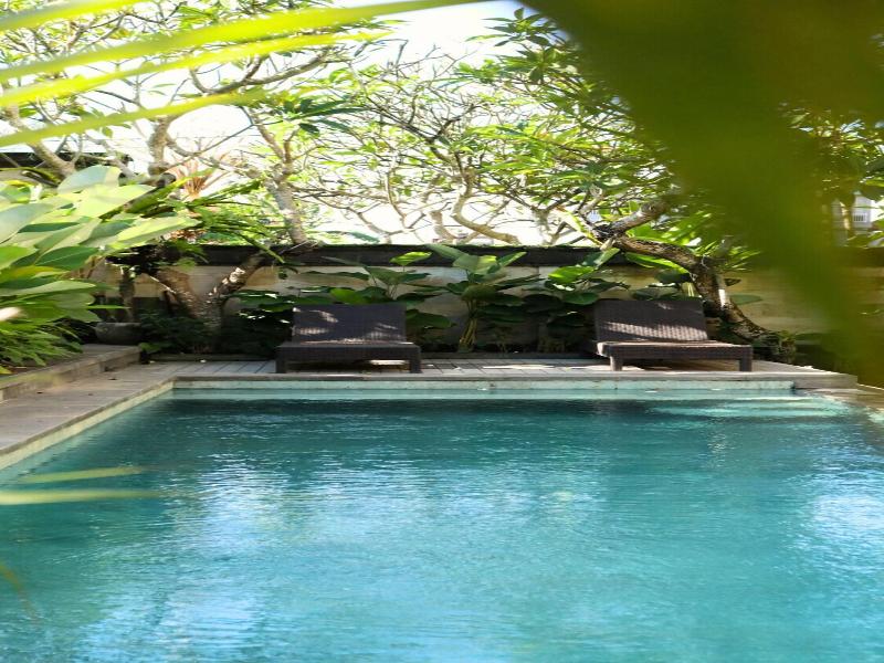 Puri Canggu Villas And Rooms image