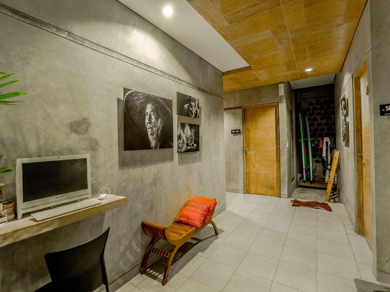 Lokal Bali Hostel image