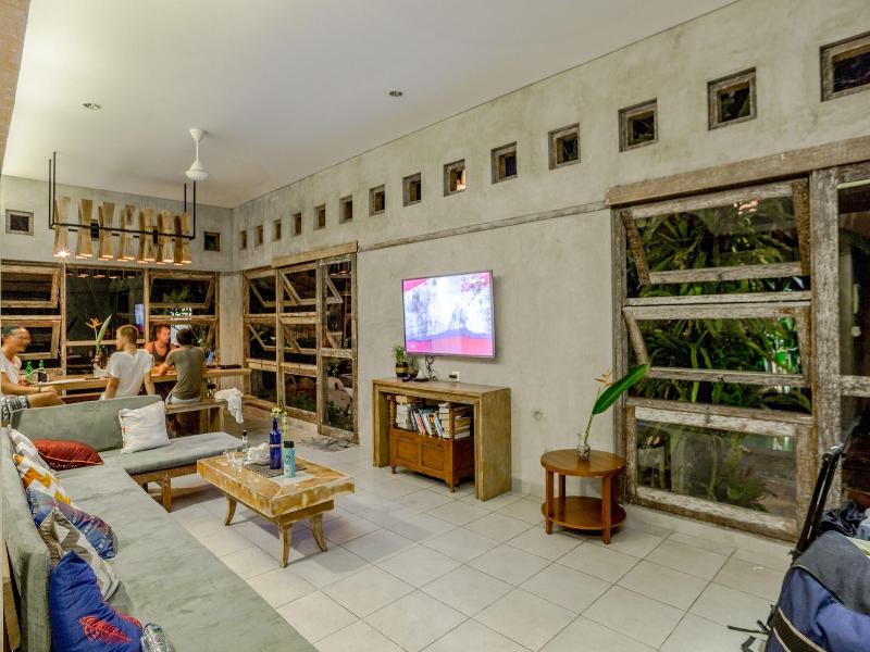 Lokal Bali Hostel image