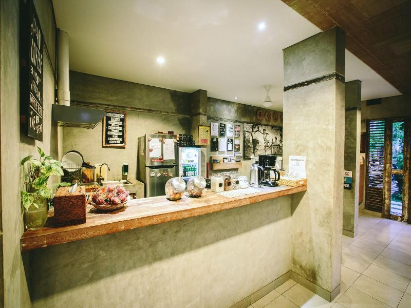 Lokal Bali Hostel image