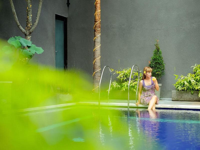 The Diana Suite Hotel image