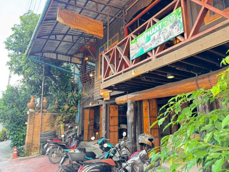Bann Elephant Home 2