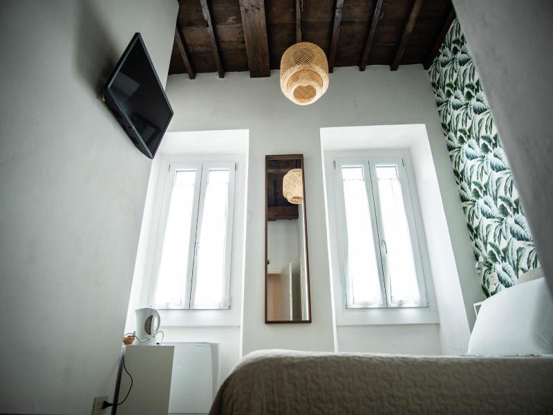 NELLA image