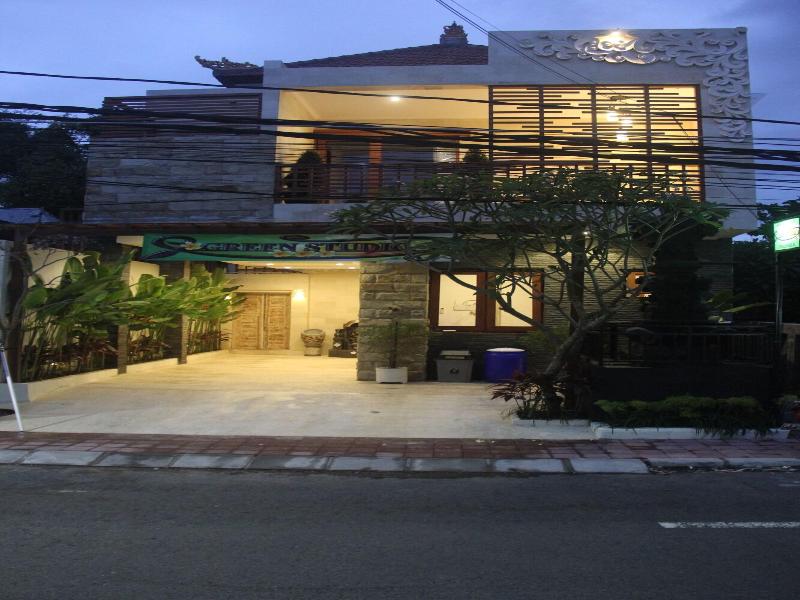 Green Studio Apartment Seminyak image