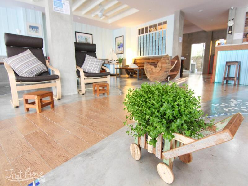 Just Fine Krabi Hotel image