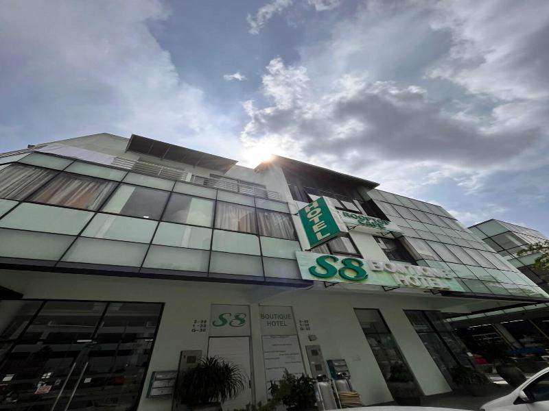 S8 Boutique Hotel near KLIA 1 & KLIA 2 image