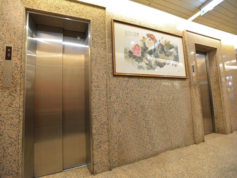 Keelung Imperial Hotel image