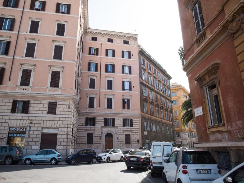 Roma2B Bed Breakfast image