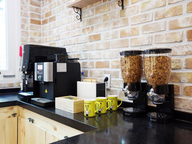 24 Guesthouse Myeongdong Avenue image