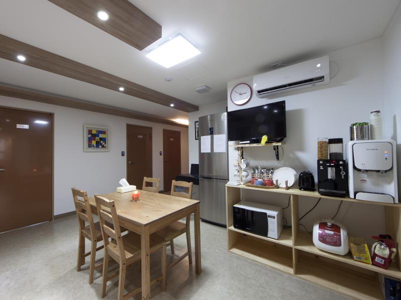 CHARIM GUESTHOUSE