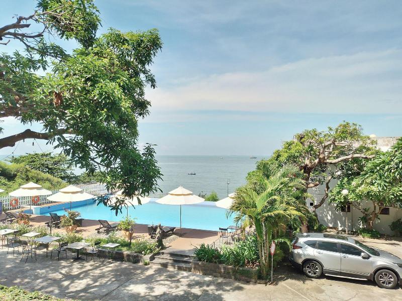 Leman Cap Resort And Spa image