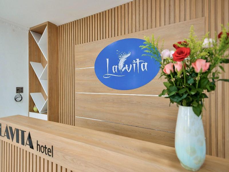La Vita Hotel image