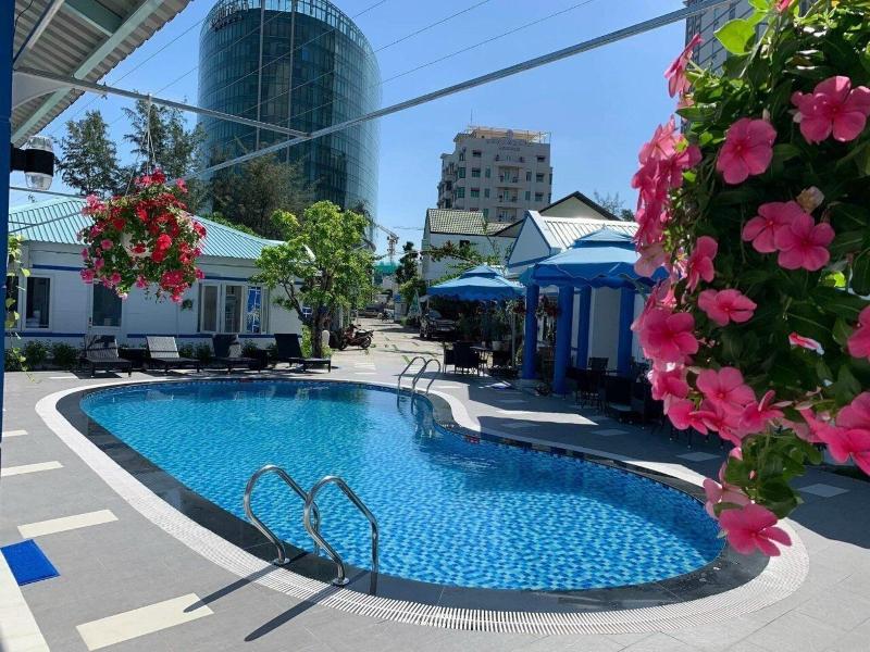 La Vita Hotel image