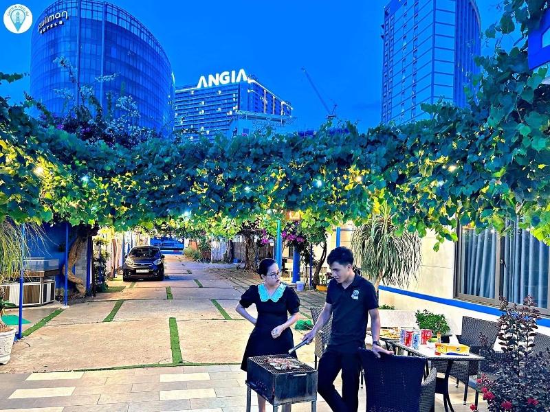 La Vita Hotel image