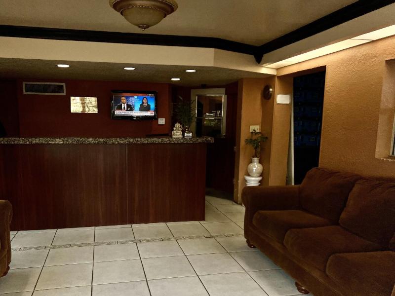 Americas Best Inn And Suites Fort Lauderdale North image