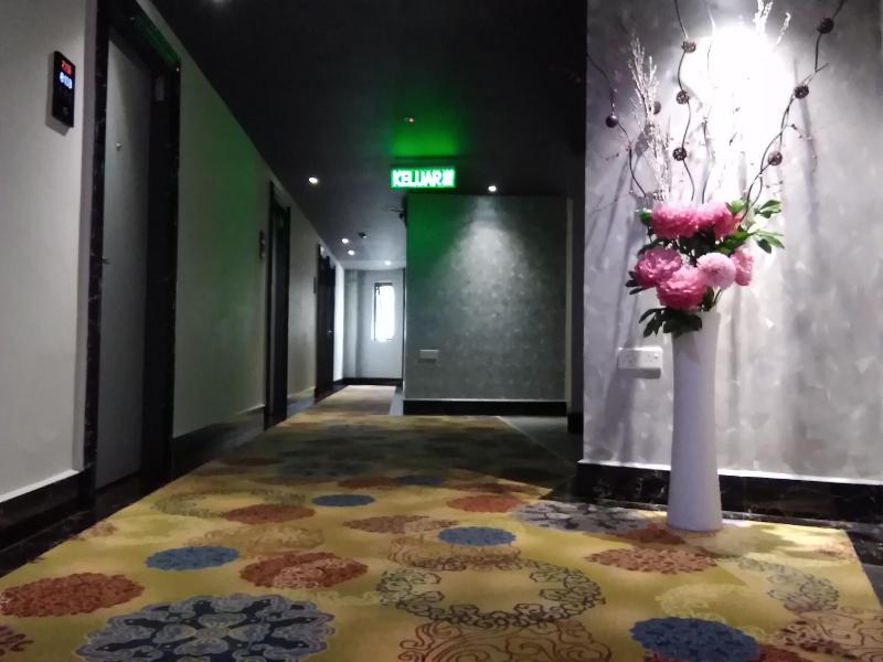 77 Boutique Hotel image
