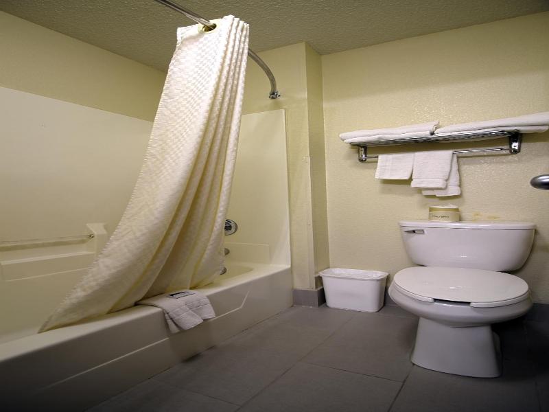 Geneva Motel Inn image